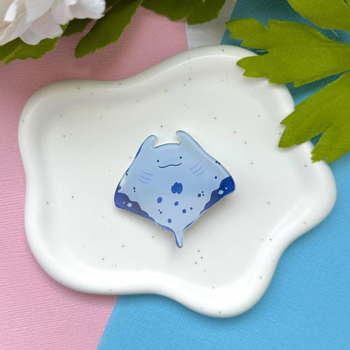 Manta Ray Acrylic Hair Clip