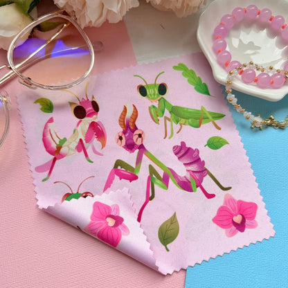 Praying Mantis Microfiber Cleaning Cloth