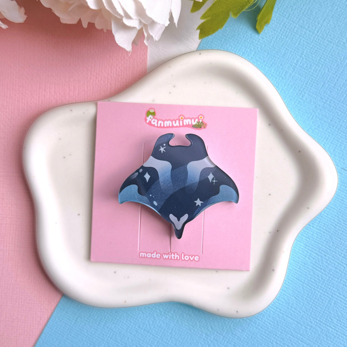 Oceanic Ray Acrylic Hair Clip