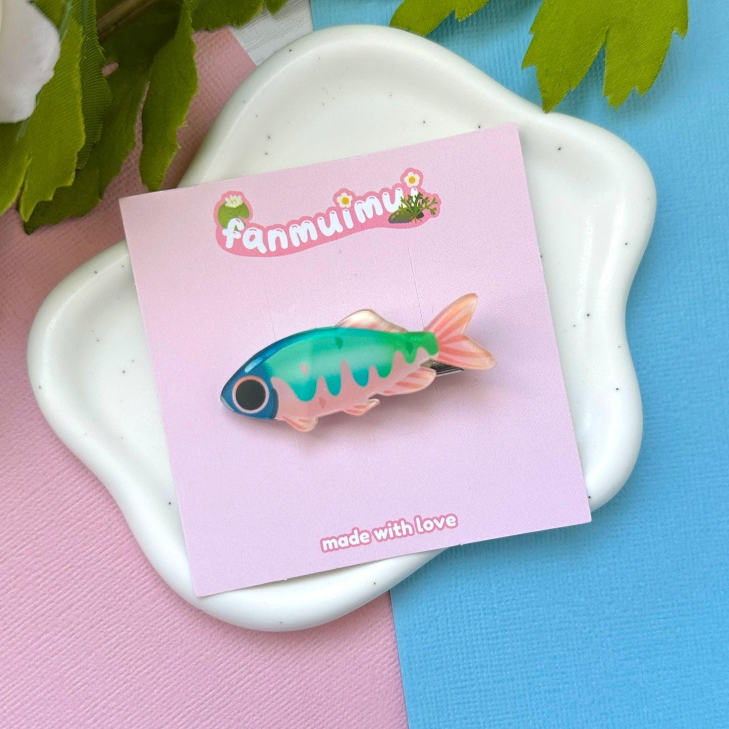 Pale Chub Acrylic Hair Clip
